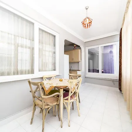 Colorful Flat With A Pleasant Balcony Close To Public Transportation In Muratpasa Antalya