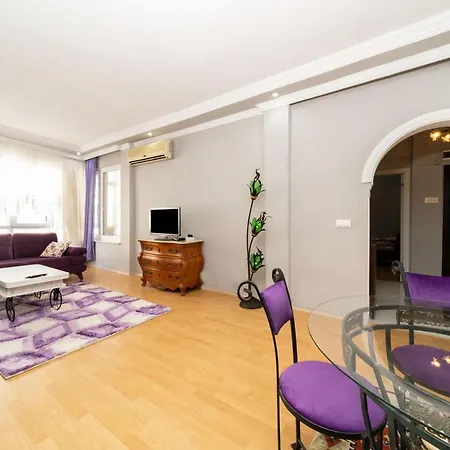 Colorful Flat With A Pleasant Balcony Close To Public Transportation In Muratpasa Antalya